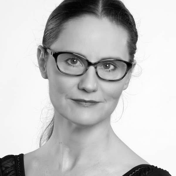 Yvonne Frindle